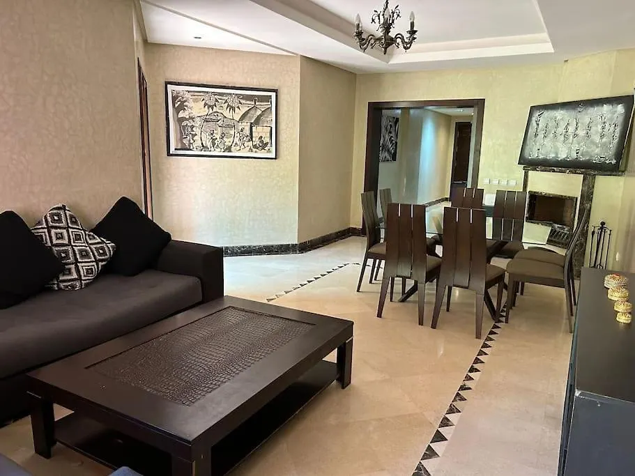 Apartamento Appartement En Rez De Jardin Avec Piscine Marraquexe